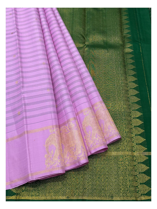 Handwoven Kanchipuram Silk Saree in Lavender with Green Contrast Pallu front view