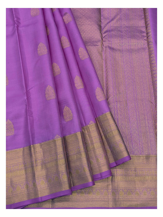Magenta Handwoven Kanchipuram Silk Saree with Gold-Toned Border