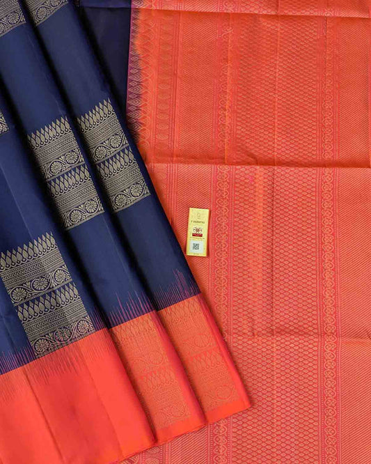 Trendy Kanchipuram Soft Silk Saree with Square Pattern and Intricate Pallu