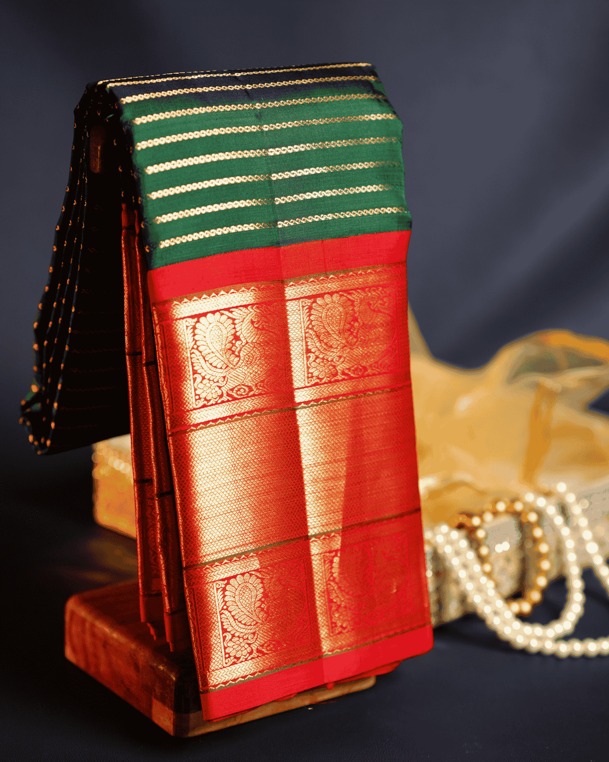 Green Silk Saree with Red Border and One Gram Gold Zari – Tradition korvai Vhel Dhari Elegant Silk sari, 100% Silkmark Certified Silk