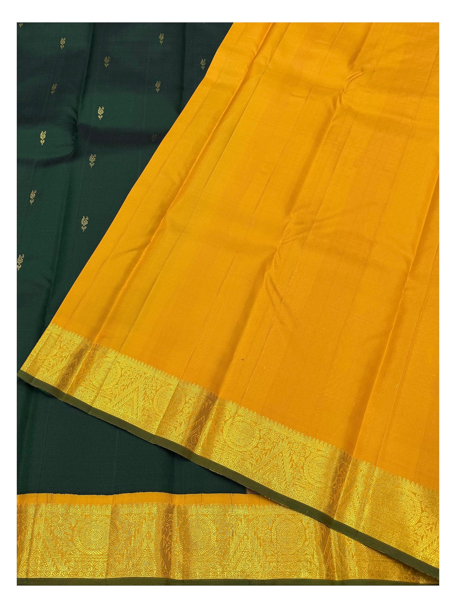 Handwoven Kanchipuram Silk Saree - Deep Green with Mustard Gold Contrast Pallu