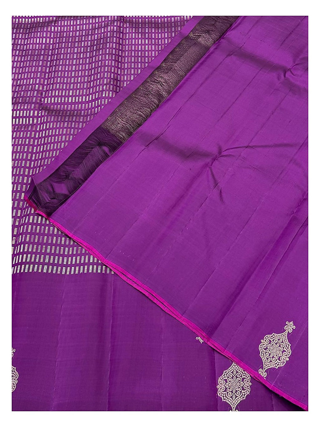 Handwoven Kanchipuram Silk Saree - Deep Purple with Geometric Weave and Gold-Toned Motifs