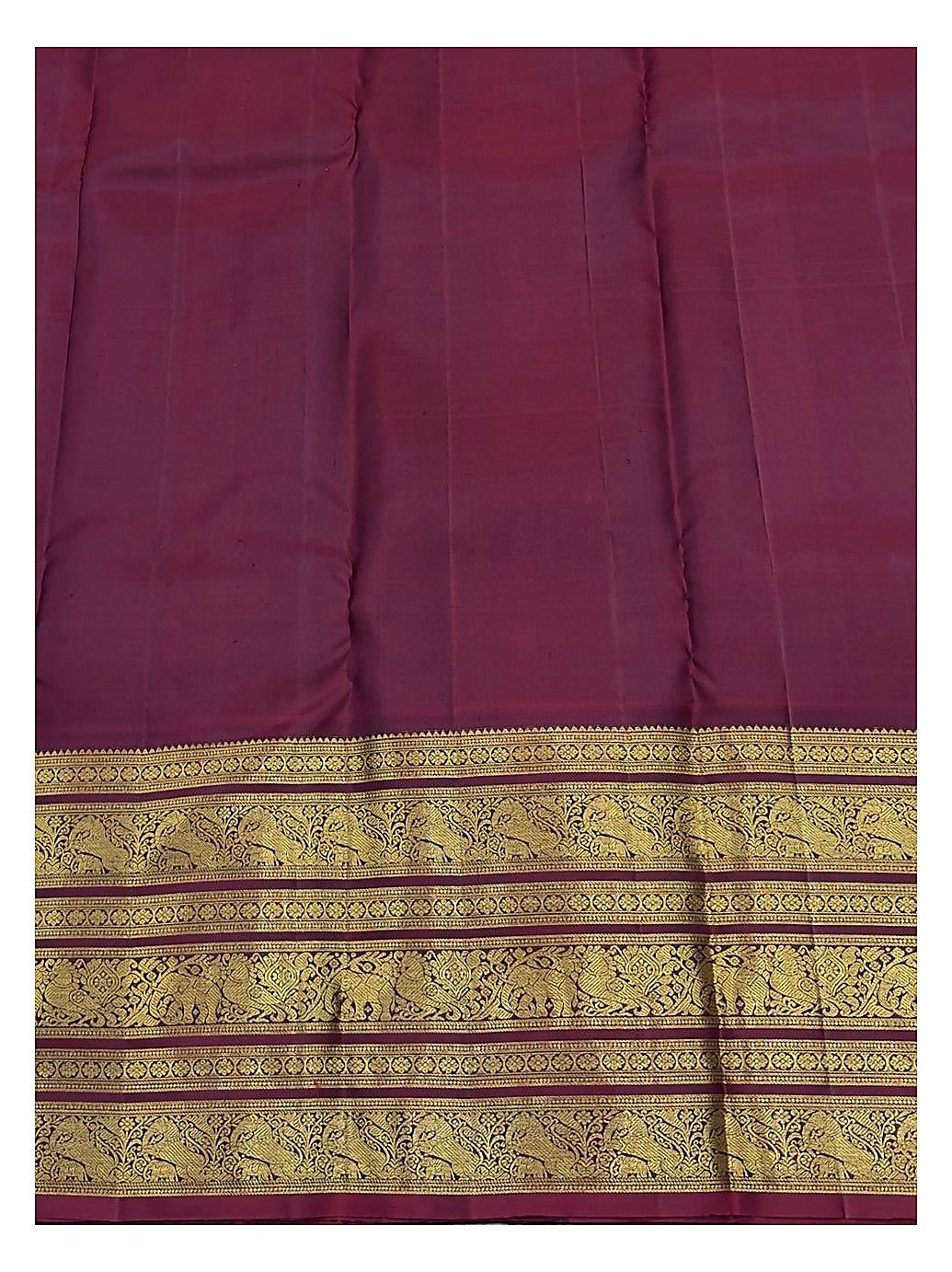 Handwoven Kanchipuram Silk Saree - Emerald Green with Magenta Elephant Zari Border