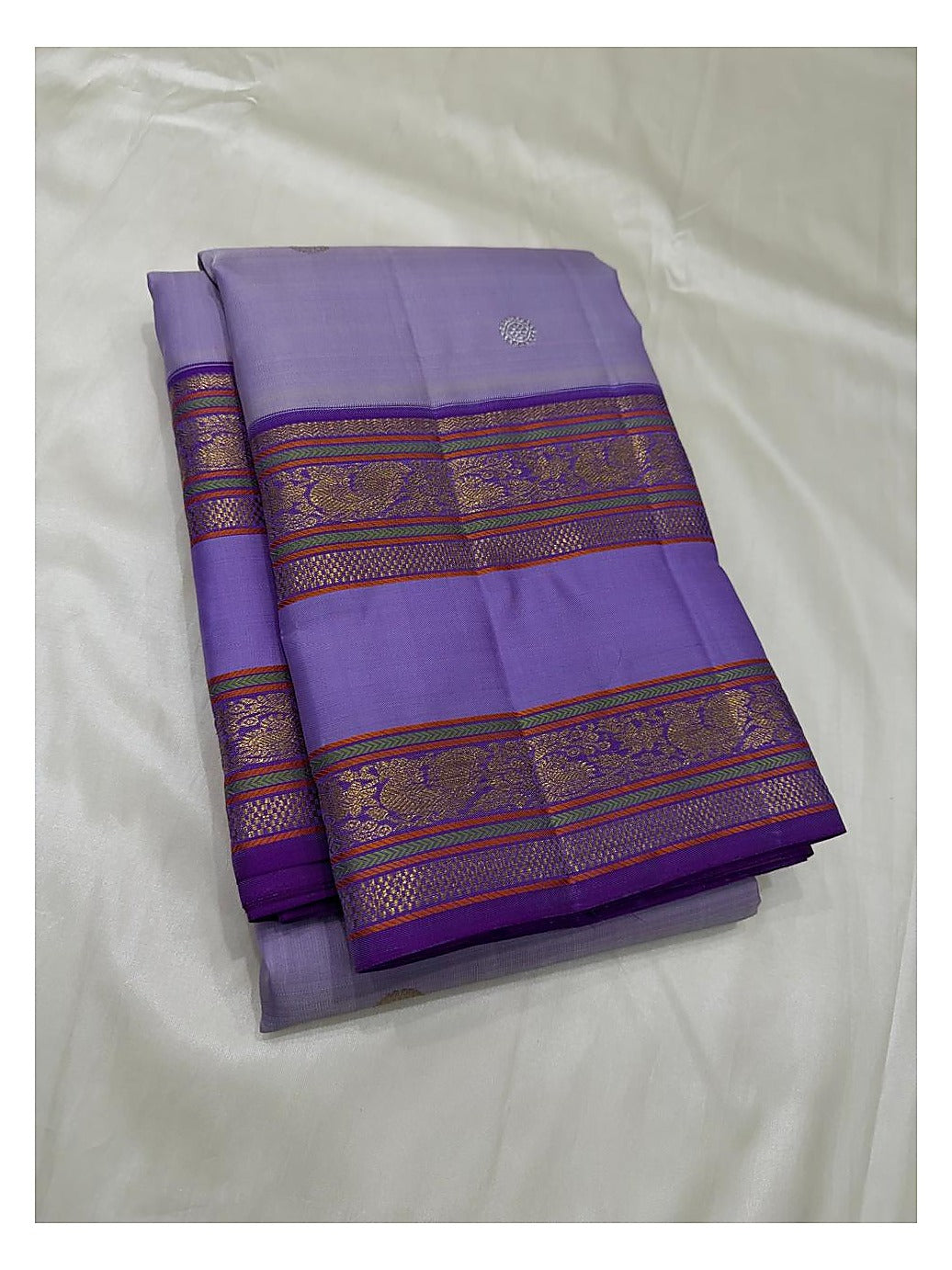 Handwoven Kanchipuram Silk Saree in Lavender with Deep Violet Pallu and Elephant Zari Border front view