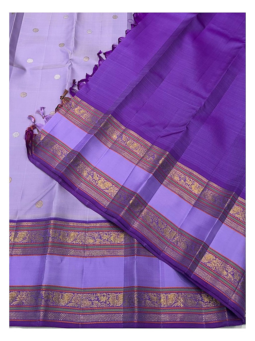 Handwoven Kanchipuram Silk Saree in Lavender with Deep Violet Pallu and Elephant Zari Border