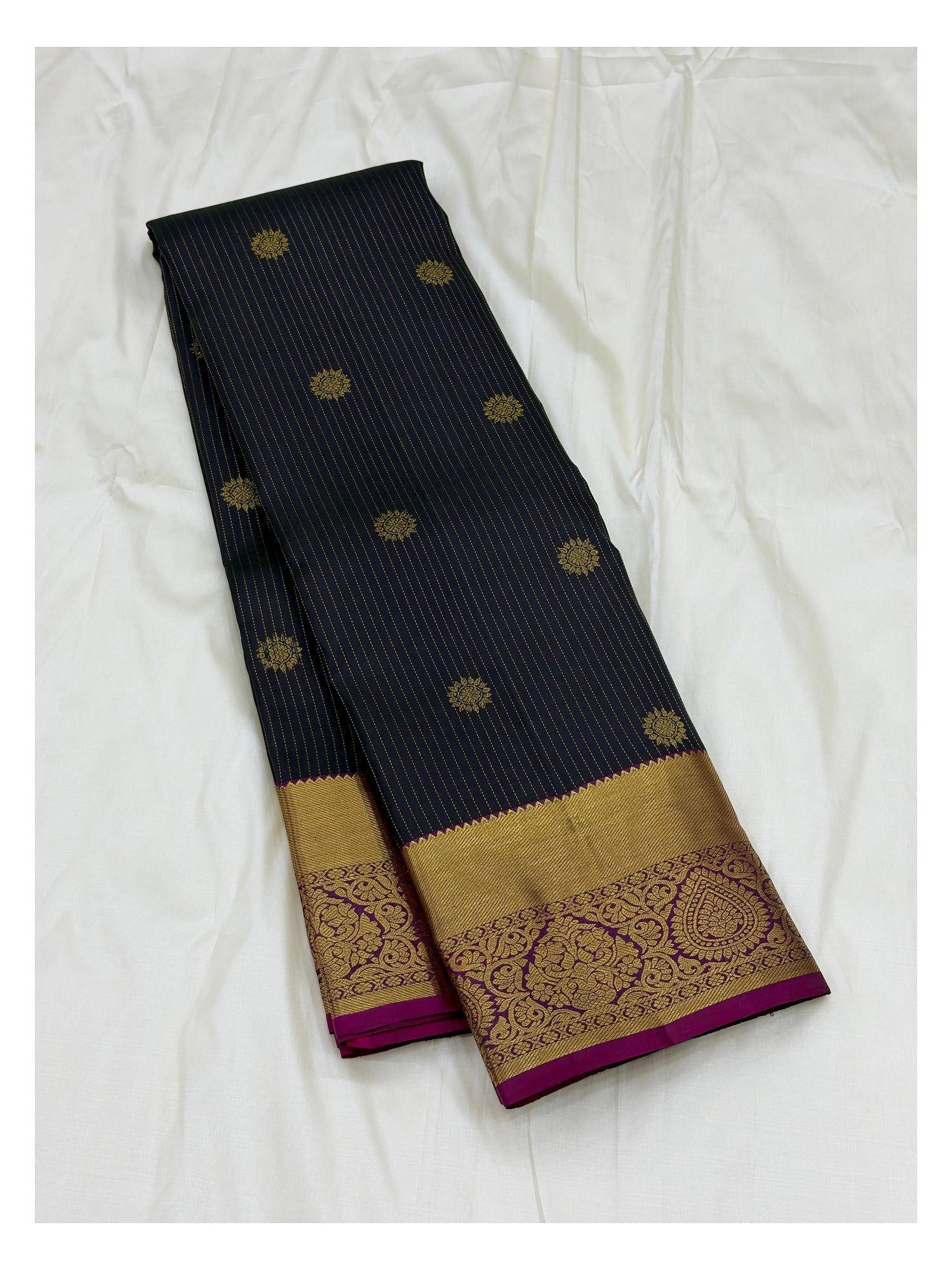 Handwoven Kanchipuram Silk Saree in Navy Blue with Gold Buttas and Magenta Contrast Pallu