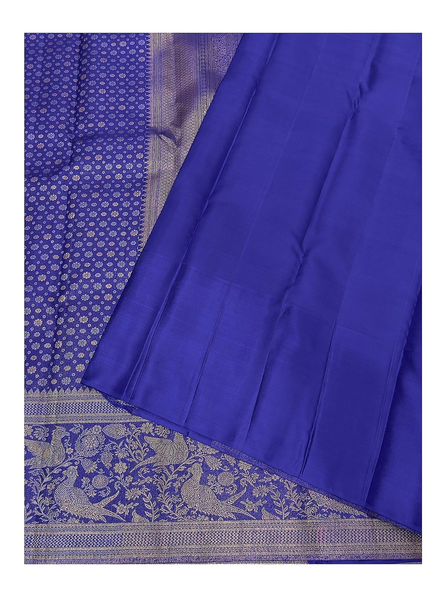 Handwoven Kanchipuram Silk Saree in Royal Blue with Peacock Border with blouse piece