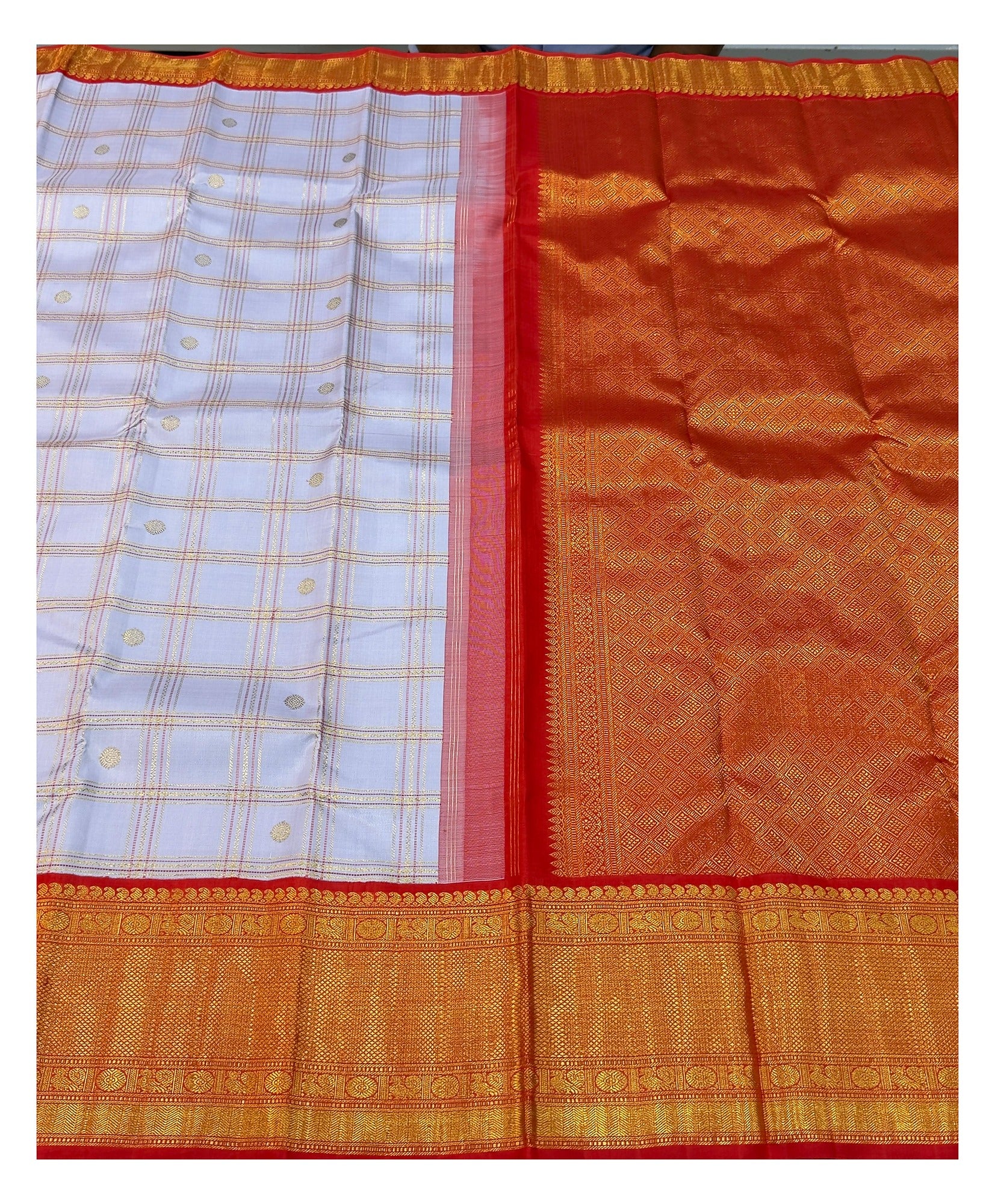 Handwoven Kanchipuram Silk Saree - Lavender Checks with Red Contrast Zari Border