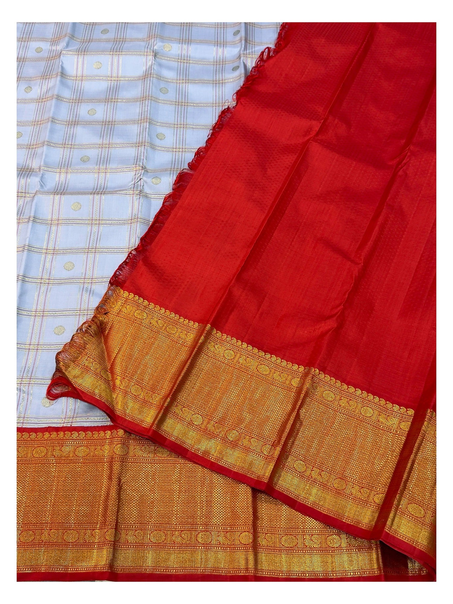 Handwoven Kanchipuram Silk Saree - Lavender Checks with Red Contrast Zari Border
