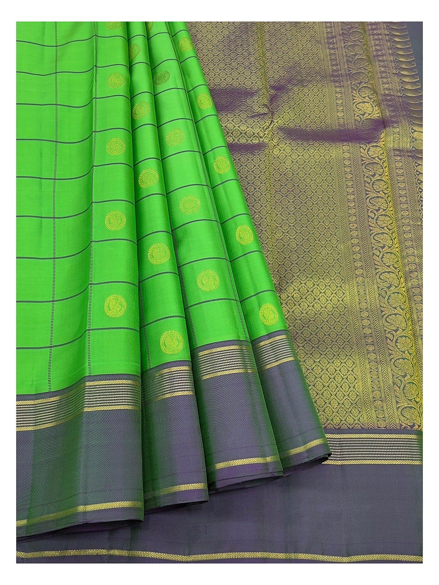 Handwoven Kanchipuram Silk Saree - Parrot Green with Purple Border and Gold Woven Pallu