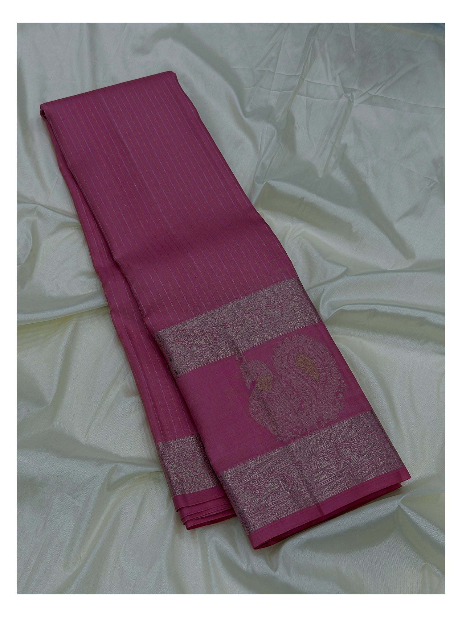 Pink Handwoven Kanchipuram Silk Saree with Peacock Motif