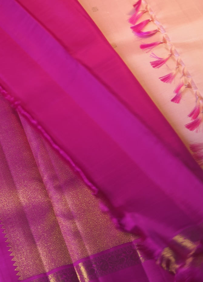 Korvai Double Border Saree with Peacock & Mango Butta