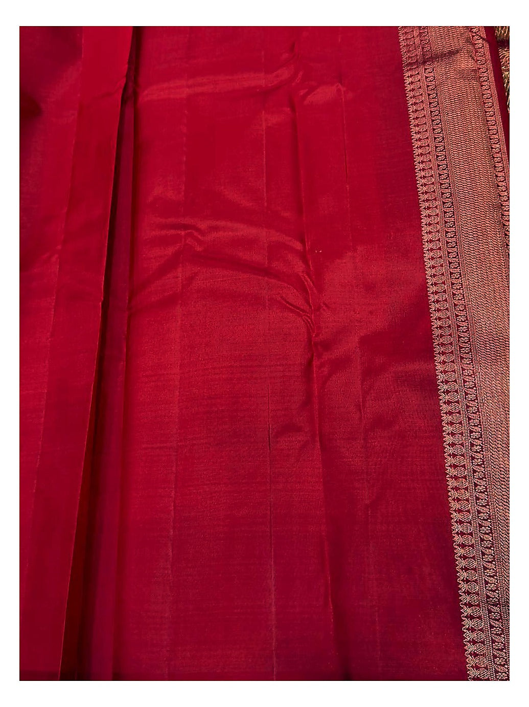 Pure Silk Saree - Red with Gold-Toned Buttas and Floral Pallu