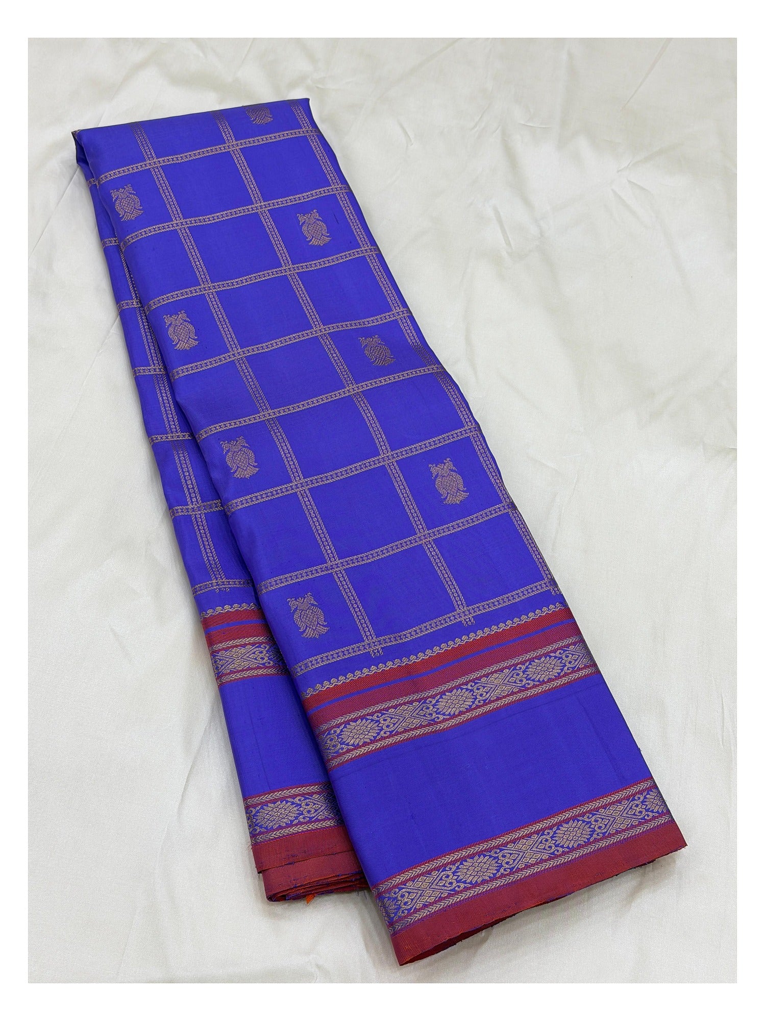Purple Handwoven Kanchipuram Silk Saree with Maroon Border