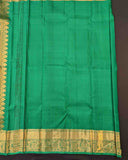 Square Shaped Floral Design with Intricate Pallu