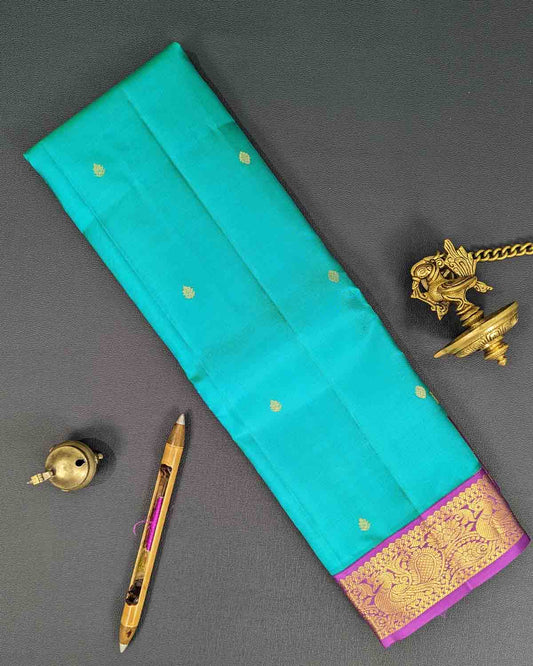 Traditional Saree with Floral Zari Buttas and Elegant Annapakshi Border