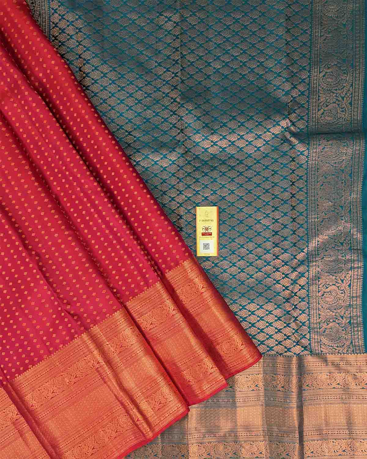 Self-border Saree with Diamond Zari Buttas and Annam Border