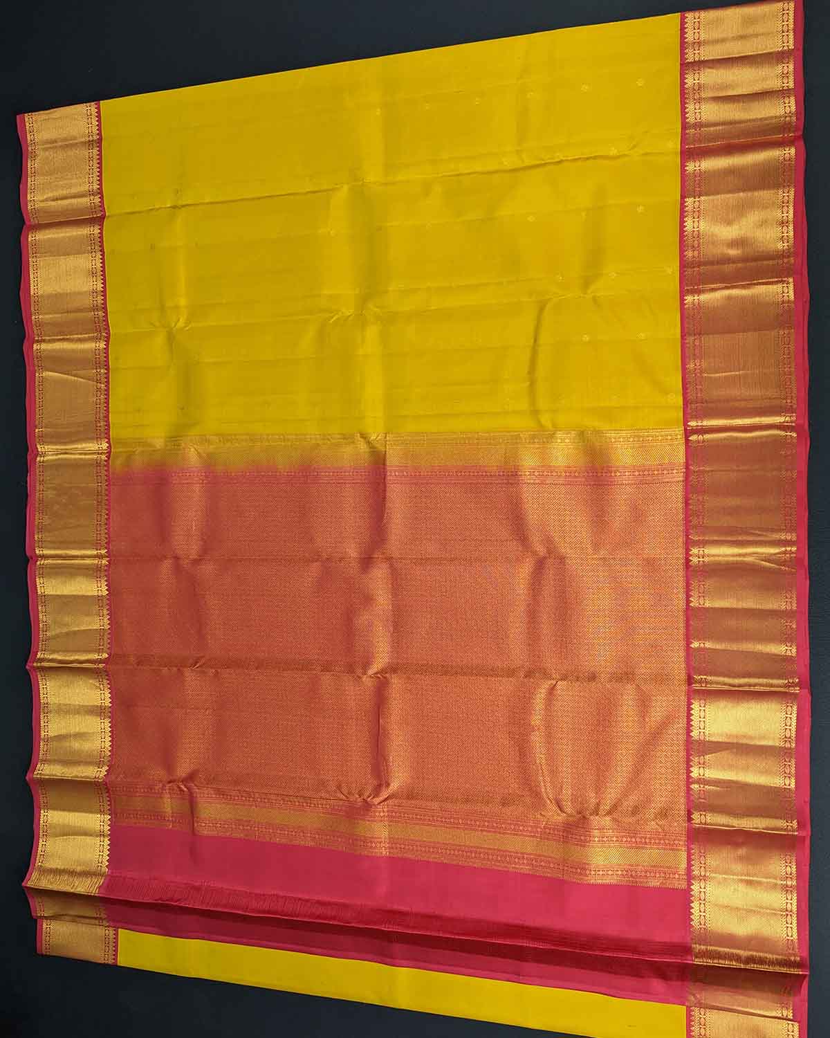 Ornate Yellow Saree with Contrast Pallu and Border