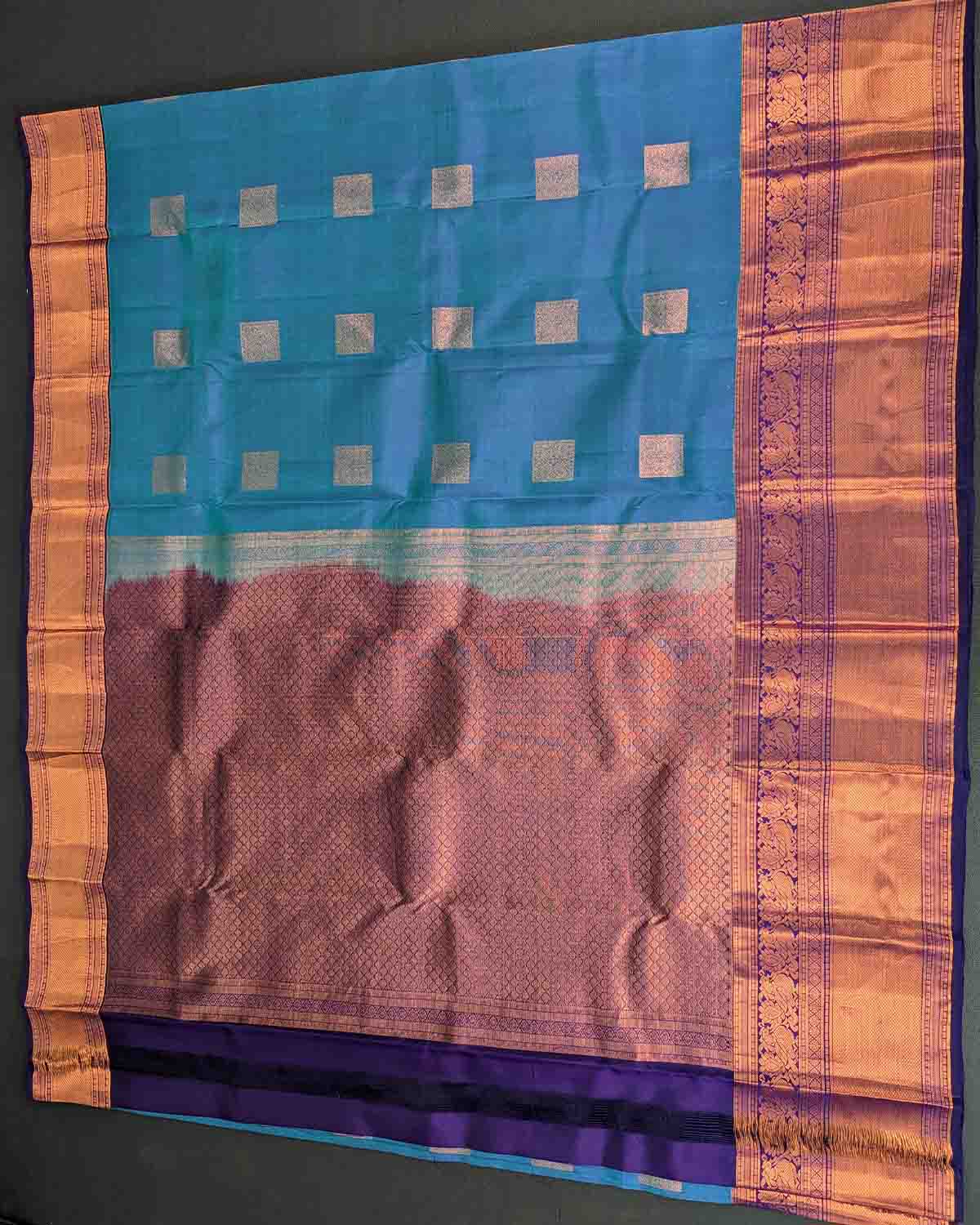 Exquisite Saree with Square Floral Buttas and Annam Border