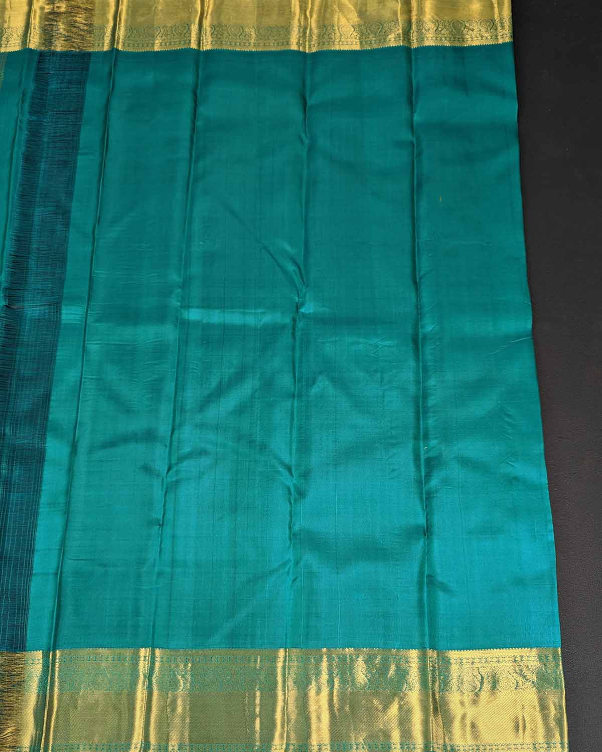 Chakra-Droplets Patterned Buttas Saree with Paisley Border